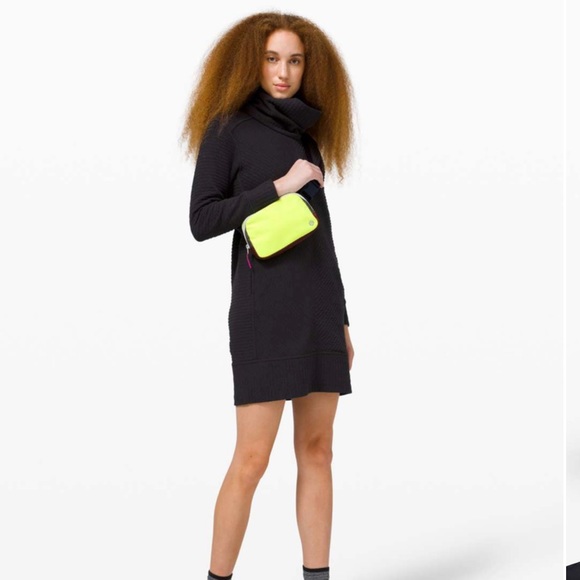 Lululemon Everywhere Belt Bag *1L, Highlight Yellow/Savannah/Army Green - NWT - Picture 9 of 11